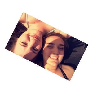 Meet your Posher, Regina